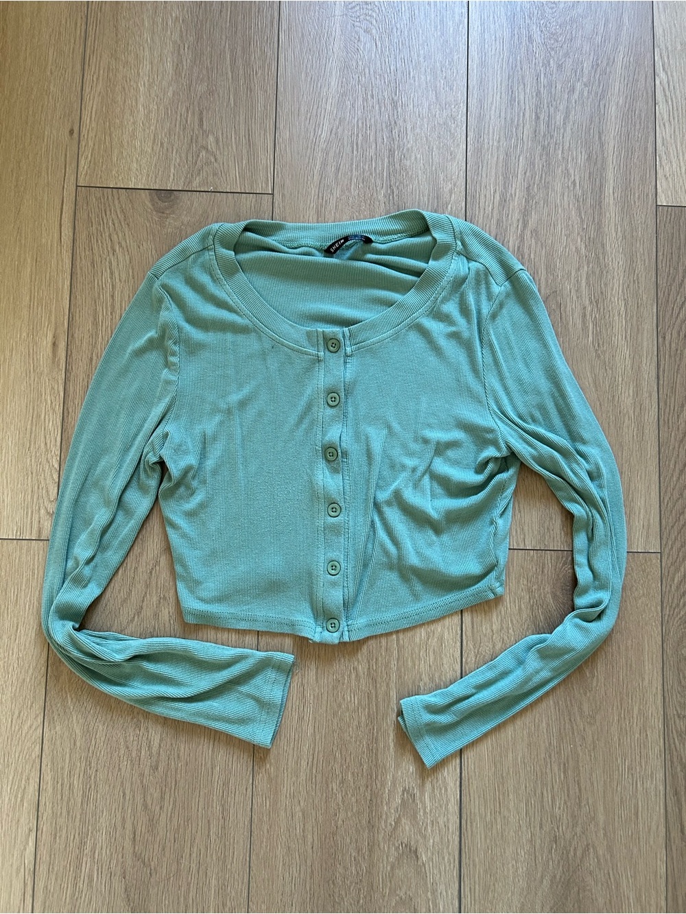 SHEIN Mint Green Cropped Long Sleeve Button Top